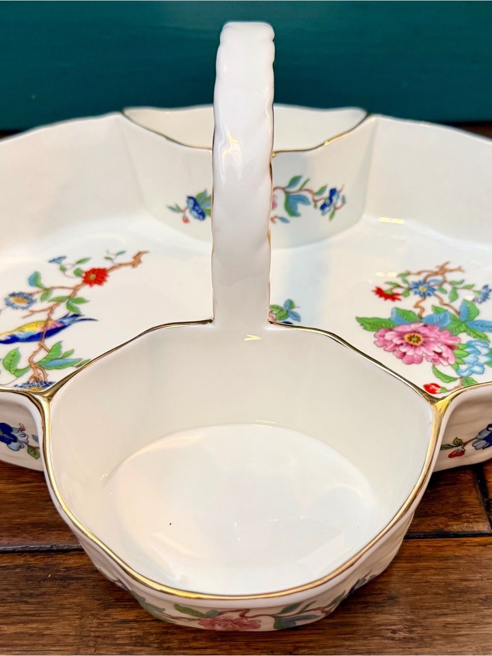 Vintage Aynsley Bone China Pembroke Strawberry Basket 12”